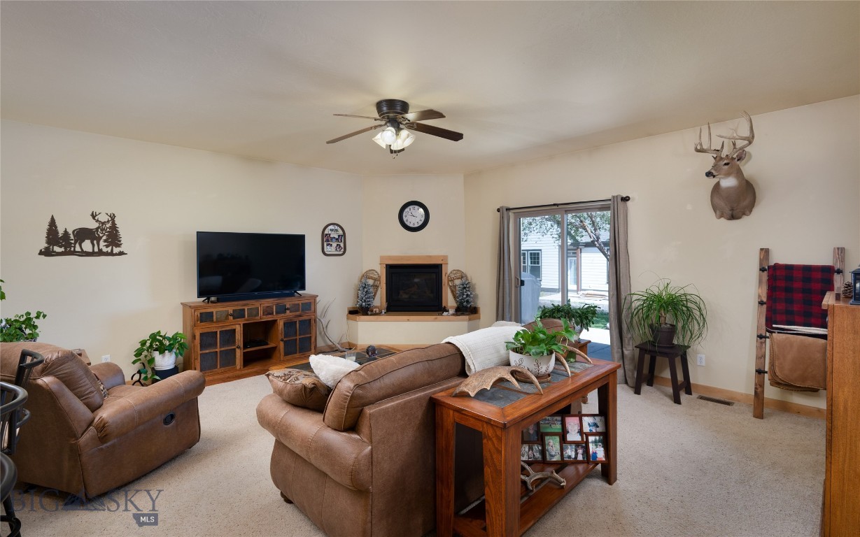 Laurel Glen - Residential