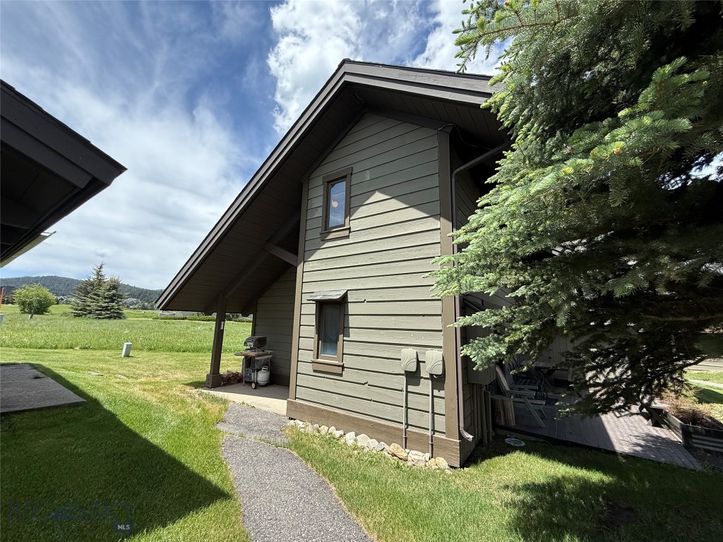 Yellowstone Condos - Residential