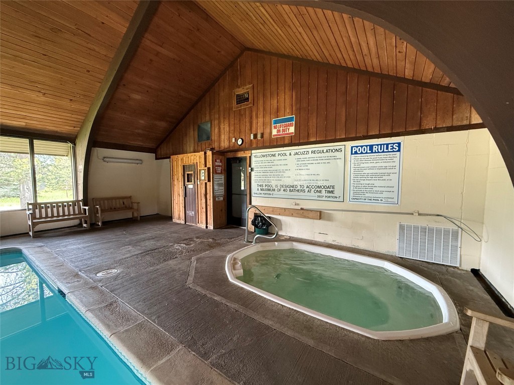 Yellowstone Condos - Residential
