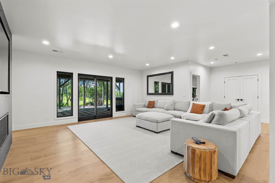 Summer Ridge - Residential
