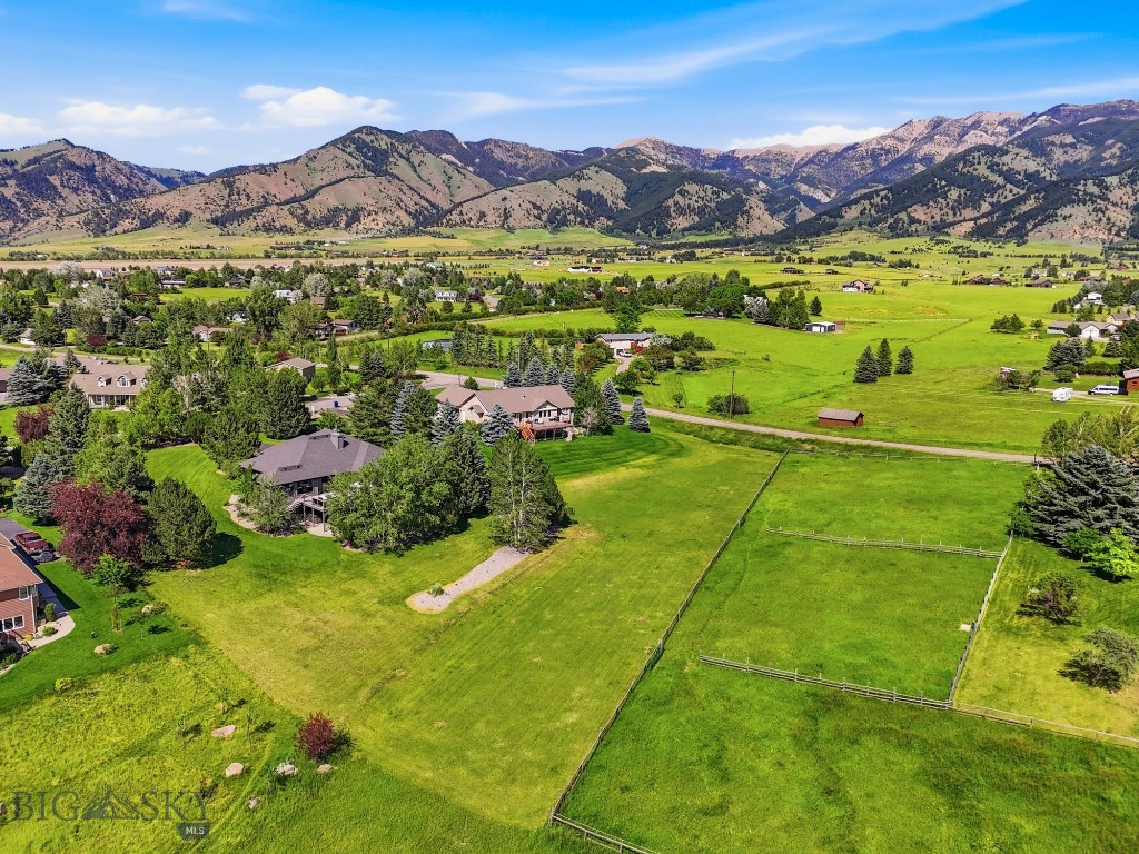 Summer Ridge - Residential