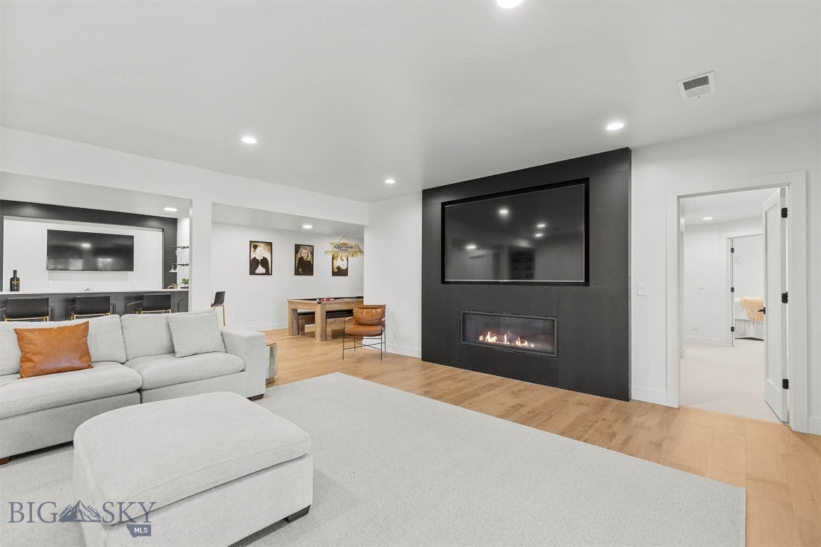 Summer Ridge - Residential