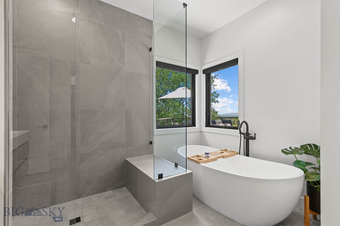 Summer Ridge - Residential