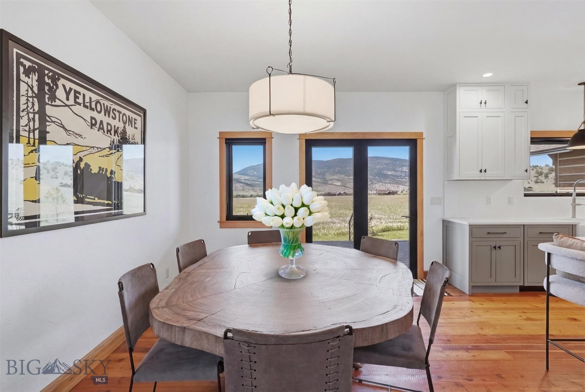 Jumping Rainbow Ranch - Residential