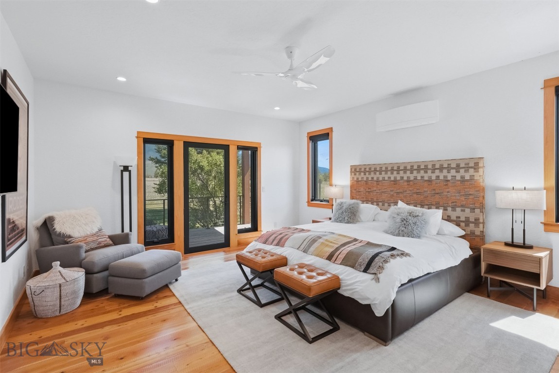 Jumping Rainbow Ranch - Residential