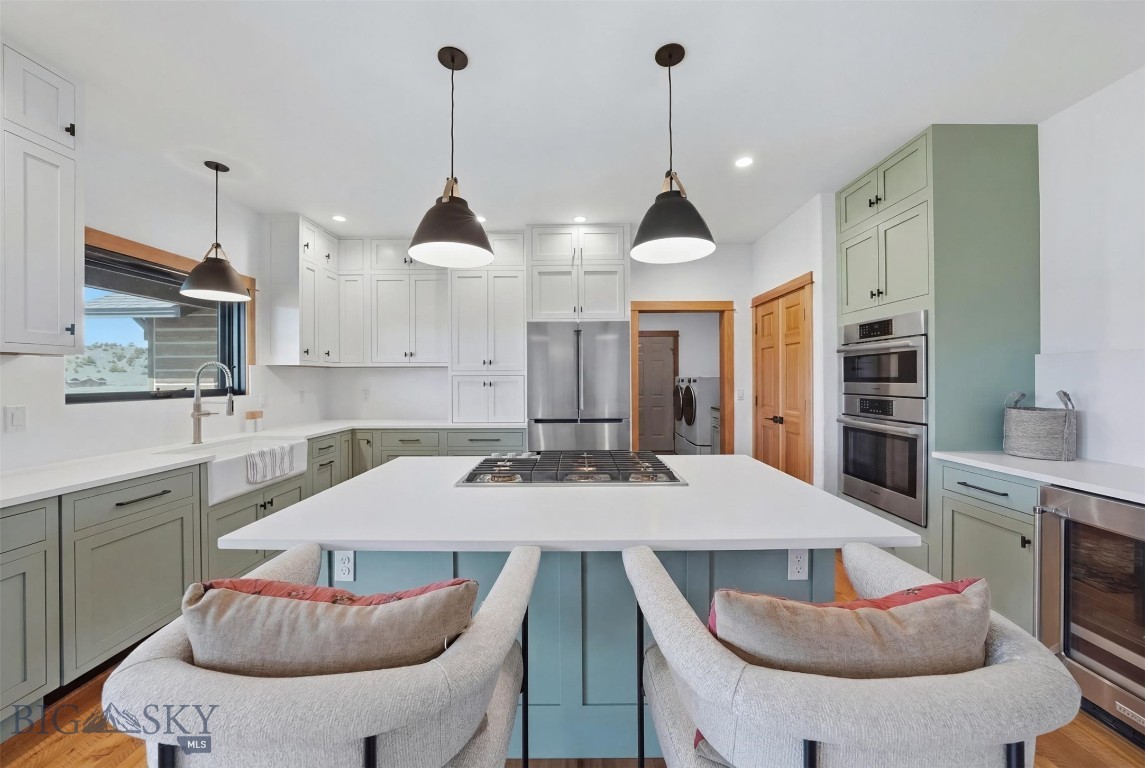 Jumping Rainbow Ranch - Residential