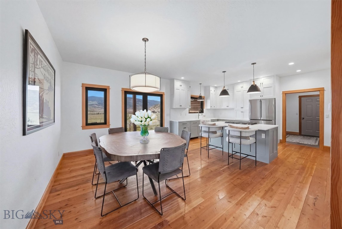 Jumping Rainbow Ranch - Residential