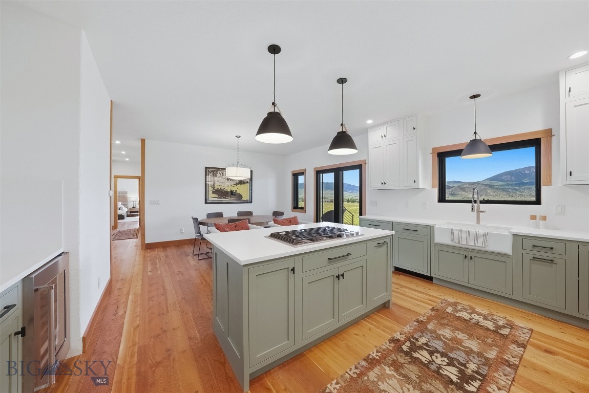 Jumping Rainbow Ranch - Residential