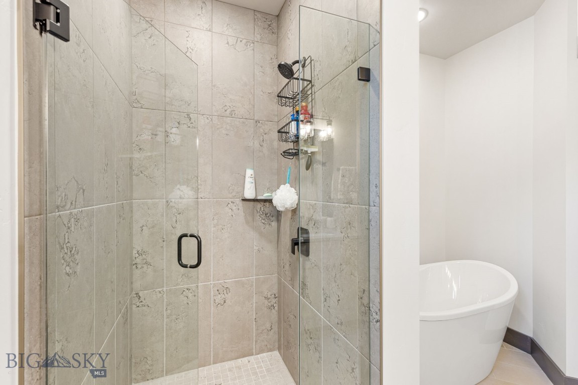 Mountain Lake Condos - Residential