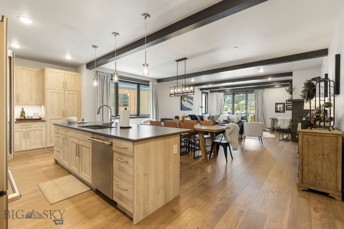 Mountain Lake Condos - Residential