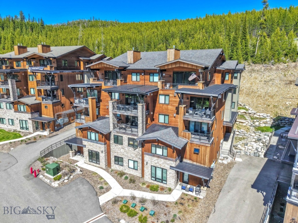 Mountain Lake Condos - Residential
