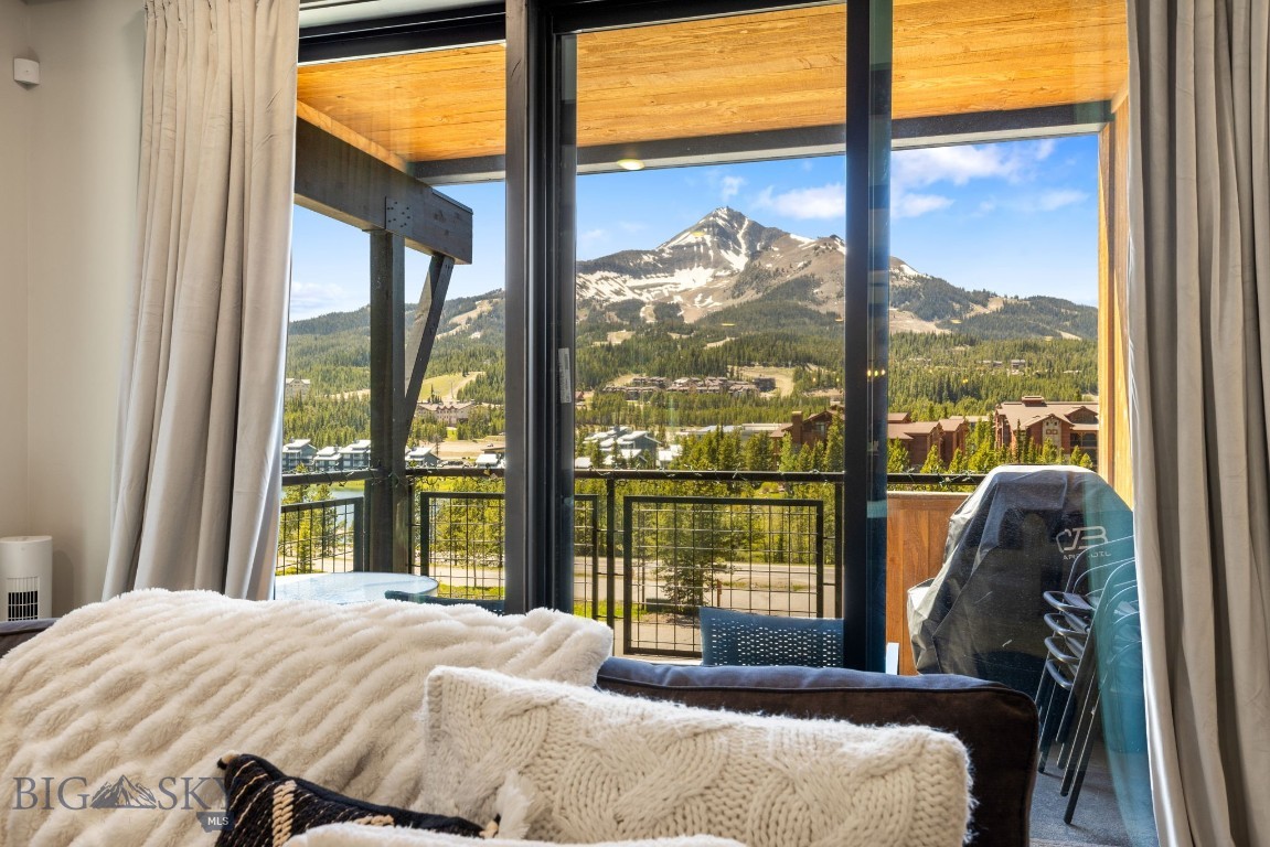 Mountain Lake Condos - Residential