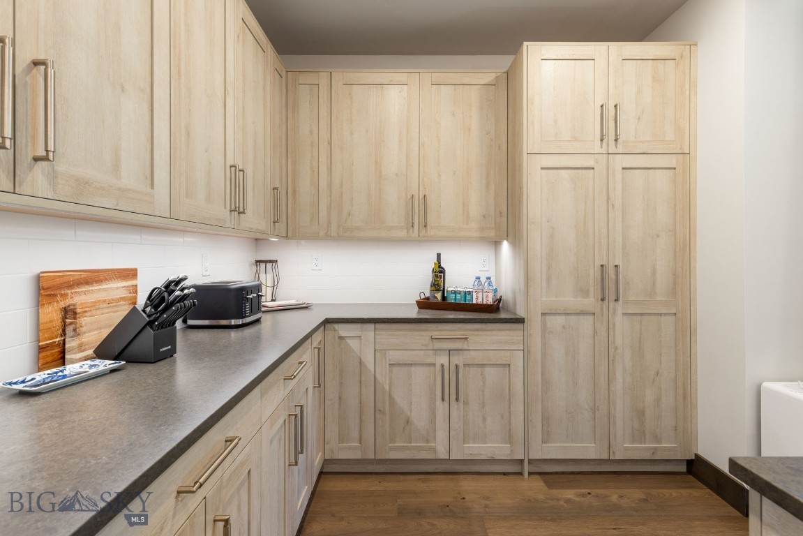 Mountain Lake Condos - Residential