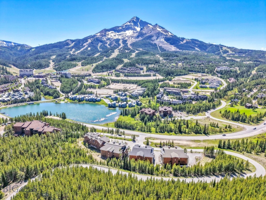 Mountain Lake Condos - Residential