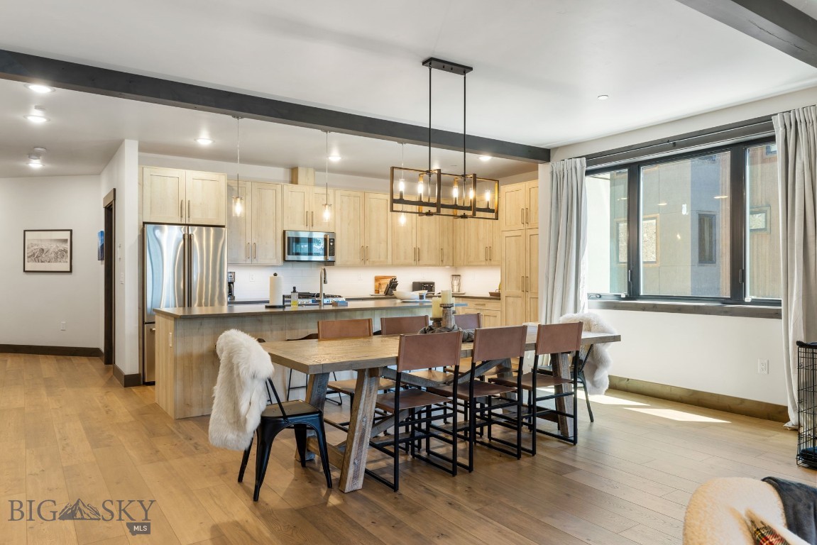 Mountain Lake Condos - Residential