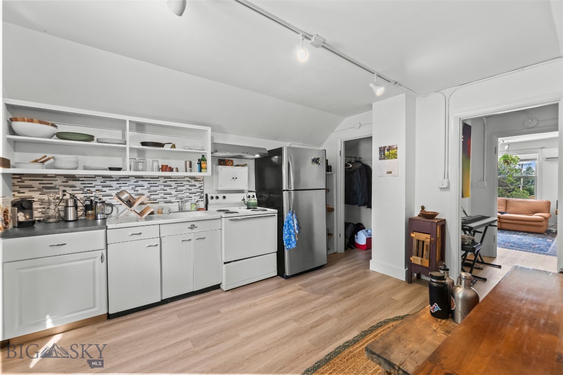 Bealls Additions - Residential Income