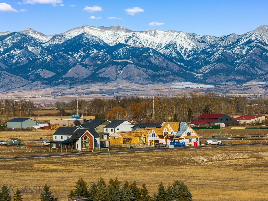 Gallatin Meadows - Land