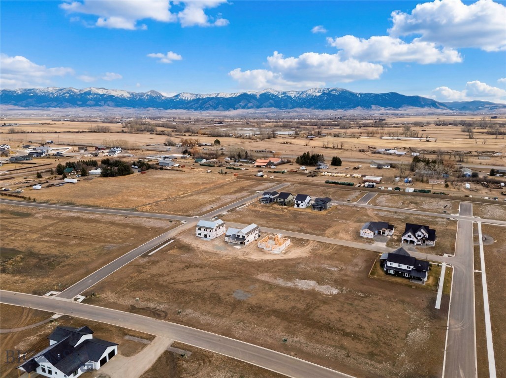 Gallatin Meadows - Land