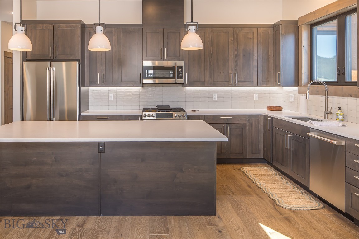 Mountain Lake Condos - Residential