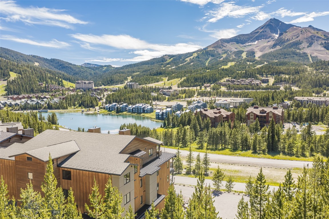 Mountain Lake Condos - Residential