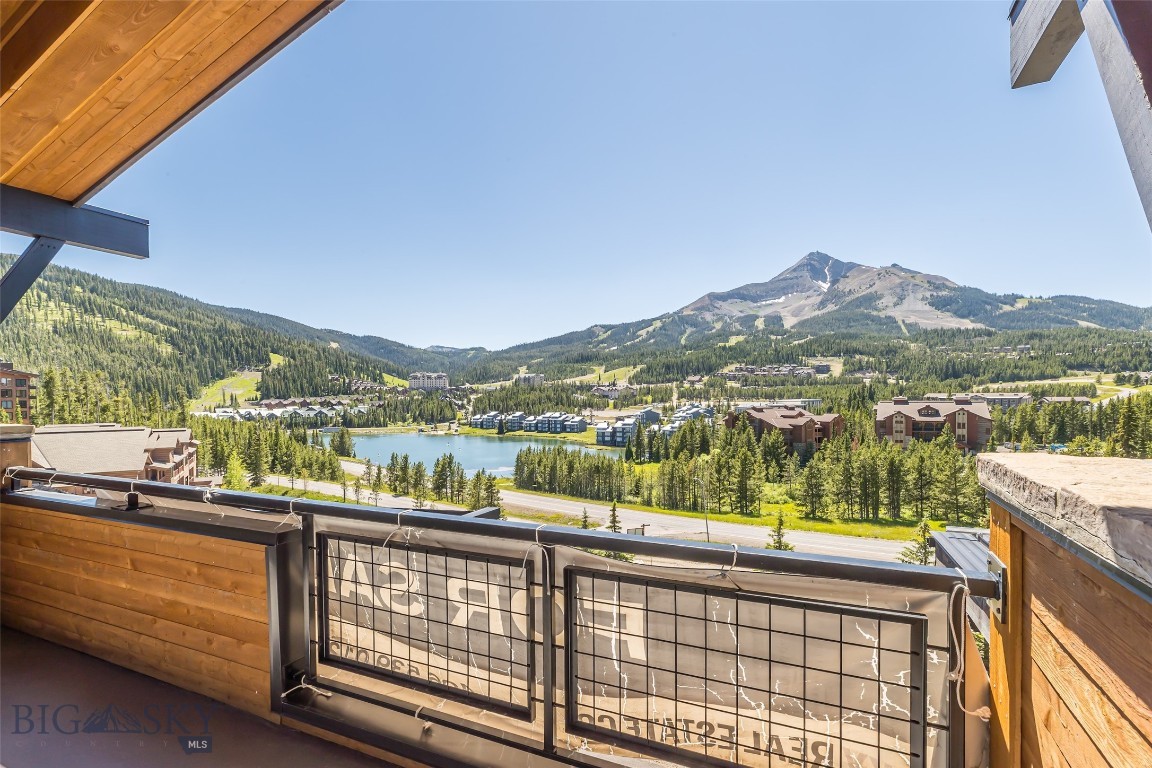 Mountain Lake Condos - Residential