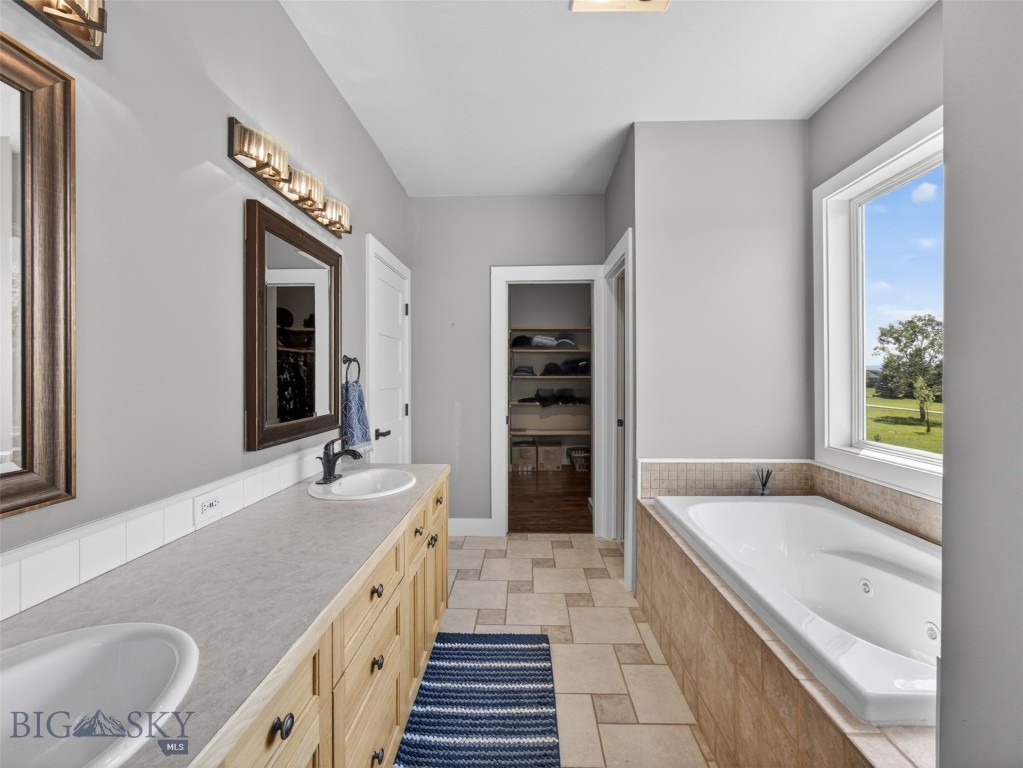 Summer Ridge - Residential