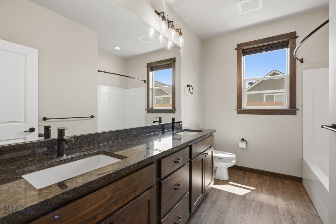 Ryen Glenn - Residential