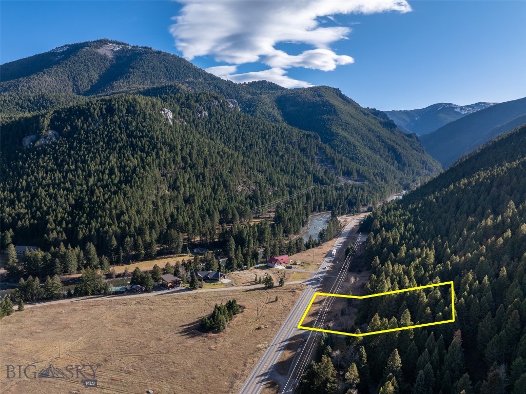 Gallatin Canyon - Land