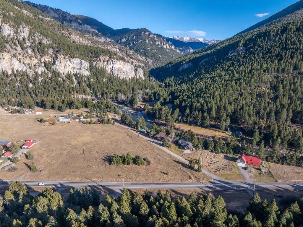 Gallatin Canyon - Land
