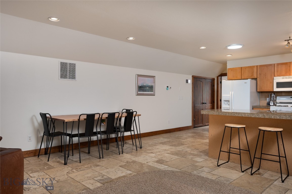 Cedar Meadows - Residential Income