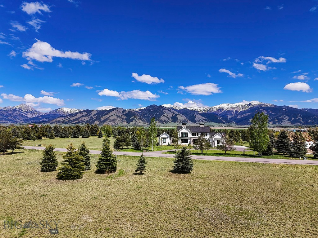 Bridger Lake Meadows - Land