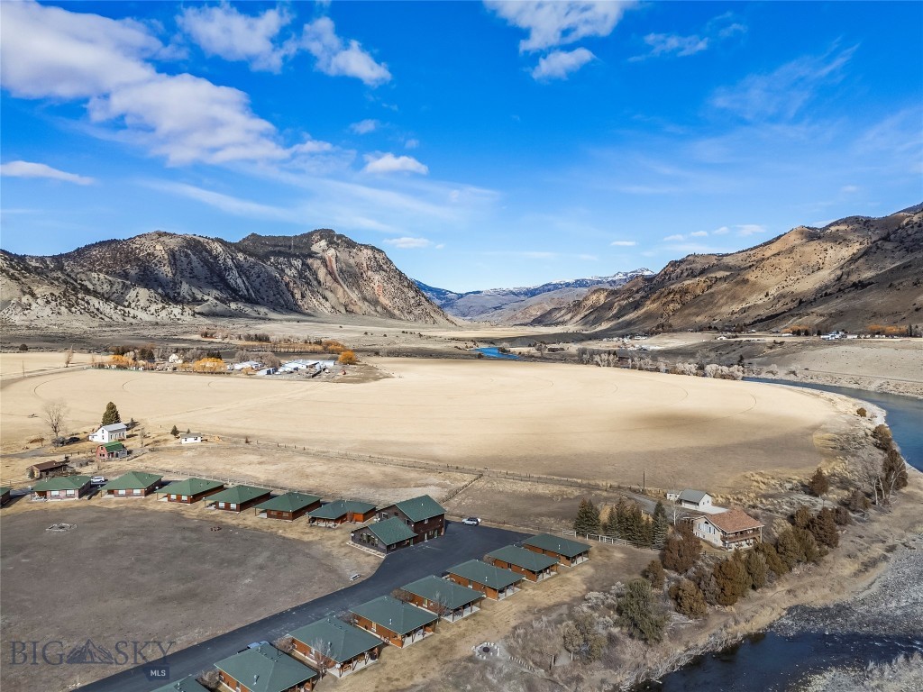 Yellowstone Park Riverfront Sub - Residential