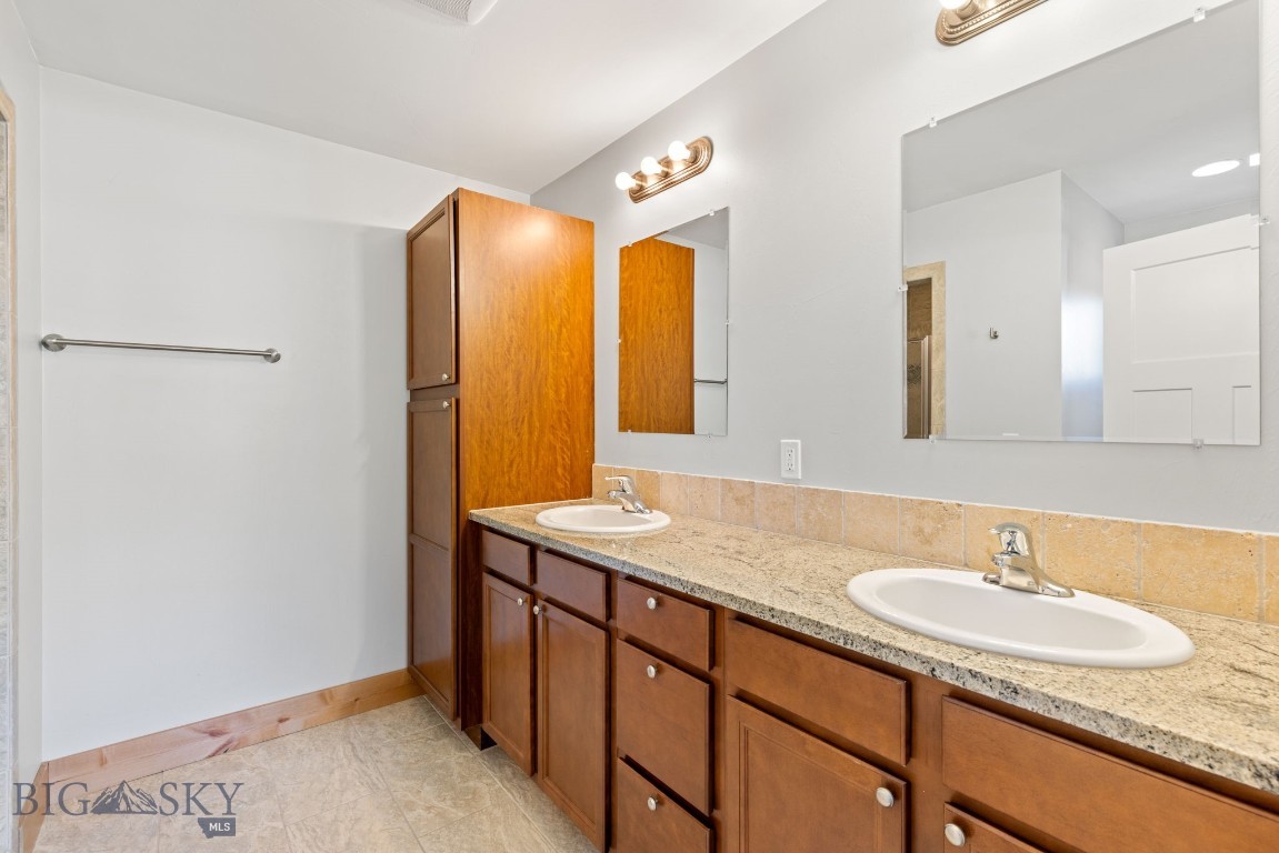 Baxter Square - Residential