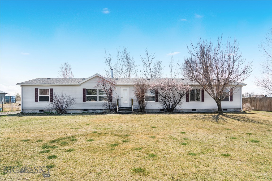 $15000 in buyers Concessions!!
Spacious, Budget-Friendly Home in a Quiet Cul-de-Sac
Priced to sell, this large 5-bedroom, 3-bath home offers exceptional space and value in a peaceful cul-de-sac just outside of Belgrade. Situated on over a half-acre lot in a nice, quiet neighborhood, this property is perfect for anyone looking for room to grow without restrictive rules.
Enjoy the freedom of minimal covenants, with allowances for building shops and garages—ideal for hobbyists, storage needs, or future expansion. The generous lot size provides plenty of outdoor space for family life, entertaining, or simply enjoying Montana’s wide-open feel.
Inside, the home features a large family-friendly layout with ample bedrooms and living space to accommodate a busy household. A brand-new roof (less than one year old) adds peace of mind and value.
Conveniently located near the I-90 interchange for quick and easy access, yet far enough away that you won’t see or hear the interstate, this home offers the perfect balance of accessibility and tranquility.
If you’re looking for a solid, affordable property with space, flexibility, and a quiet setting, this one is well worth a look.