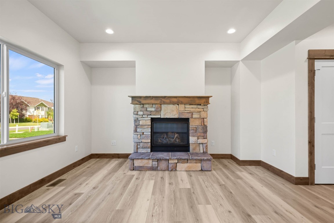 Laurel Glen - Residential