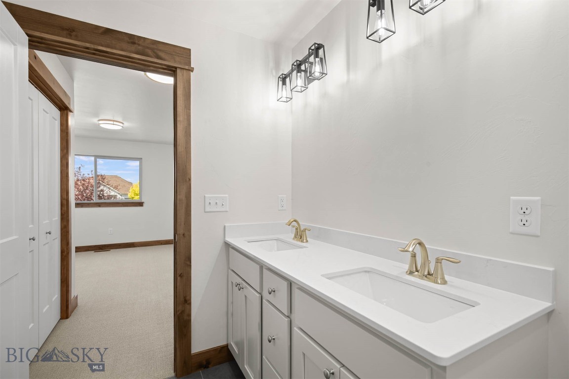 Laurel Glen - Residential