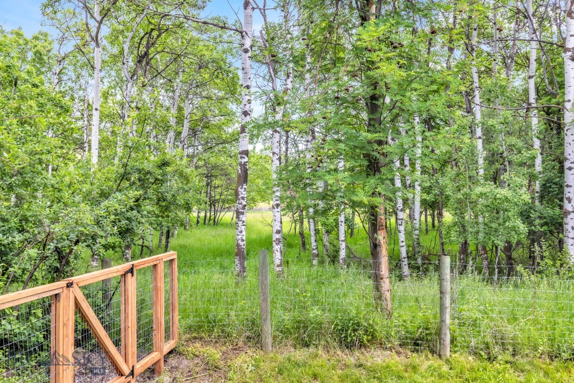 Tanglewood Condo - Residential