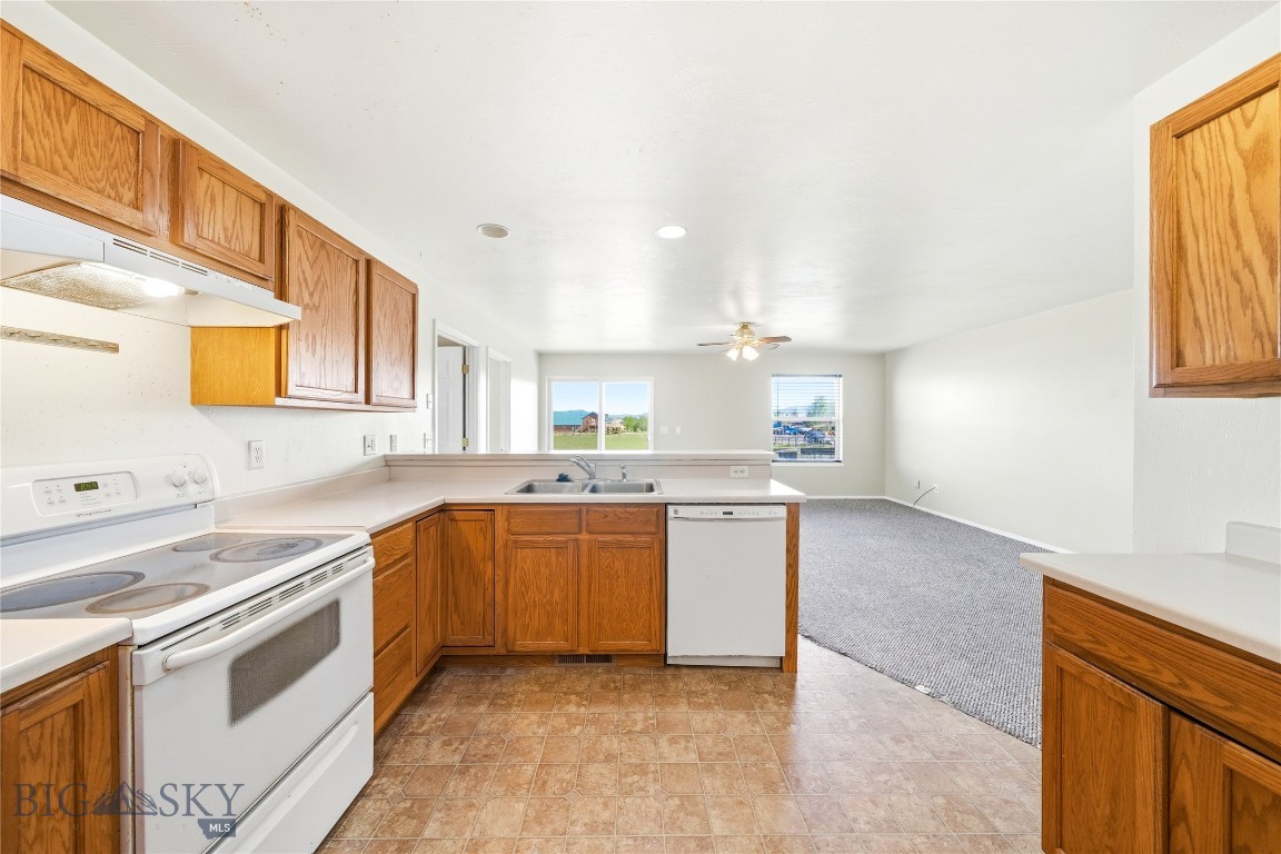 River Rock and Royal Village - Residential