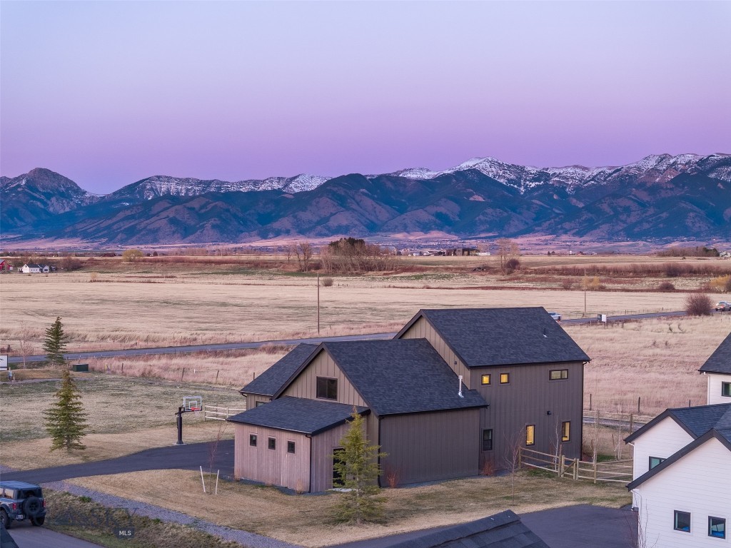 Creekside Meadows - Residential