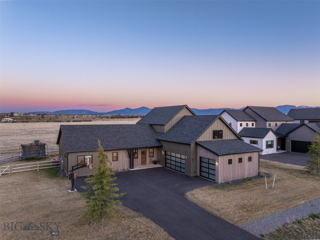 Creekside Meadows - Residential