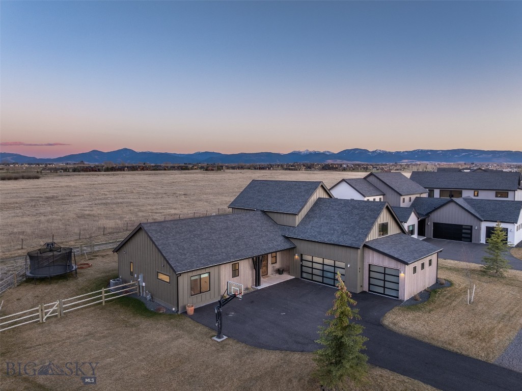Creekside Meadows - Residential
