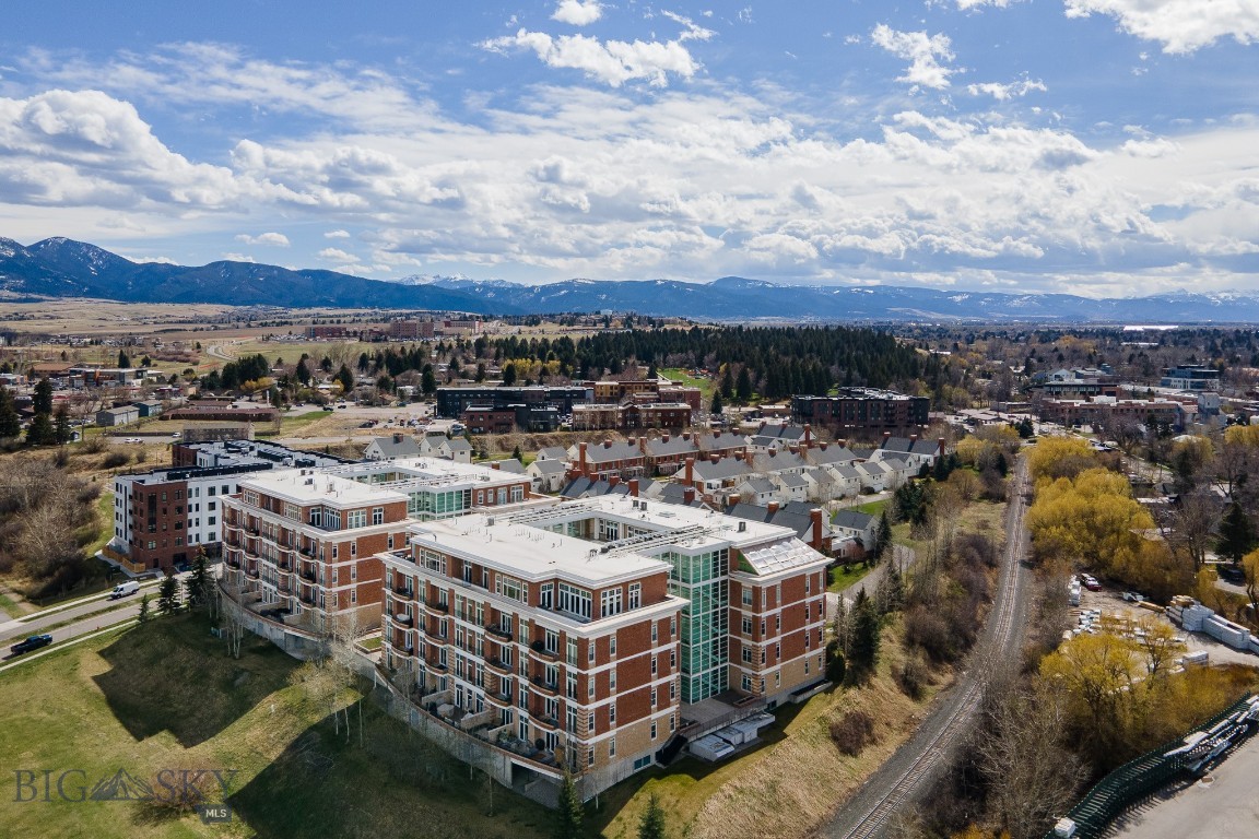 Village Downtown - Residential