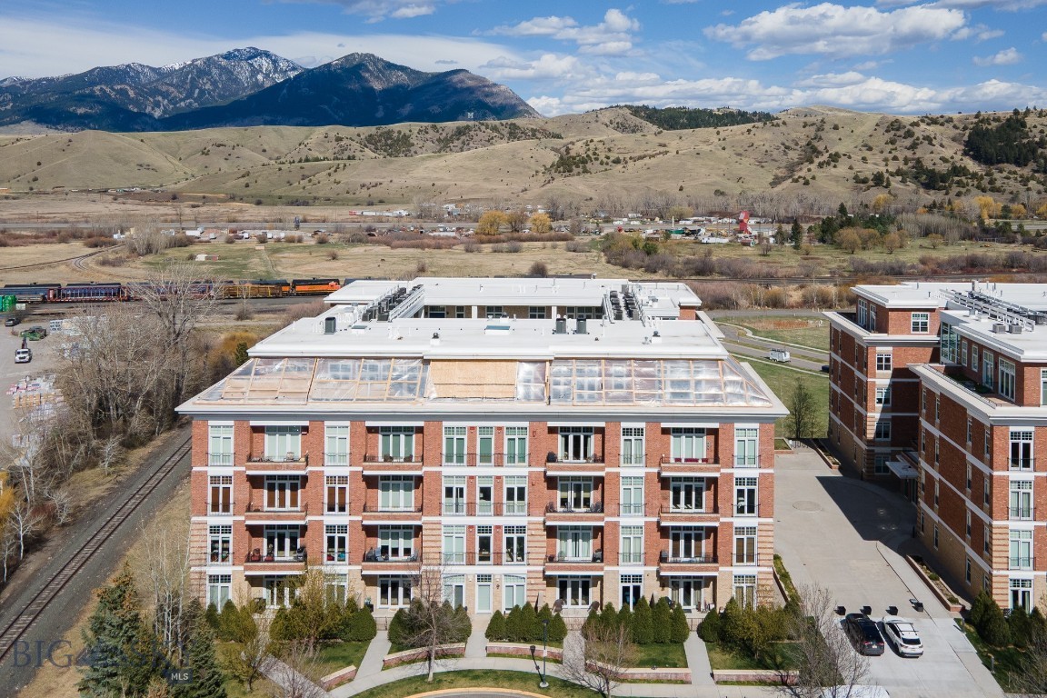 Village Downtown - Residential