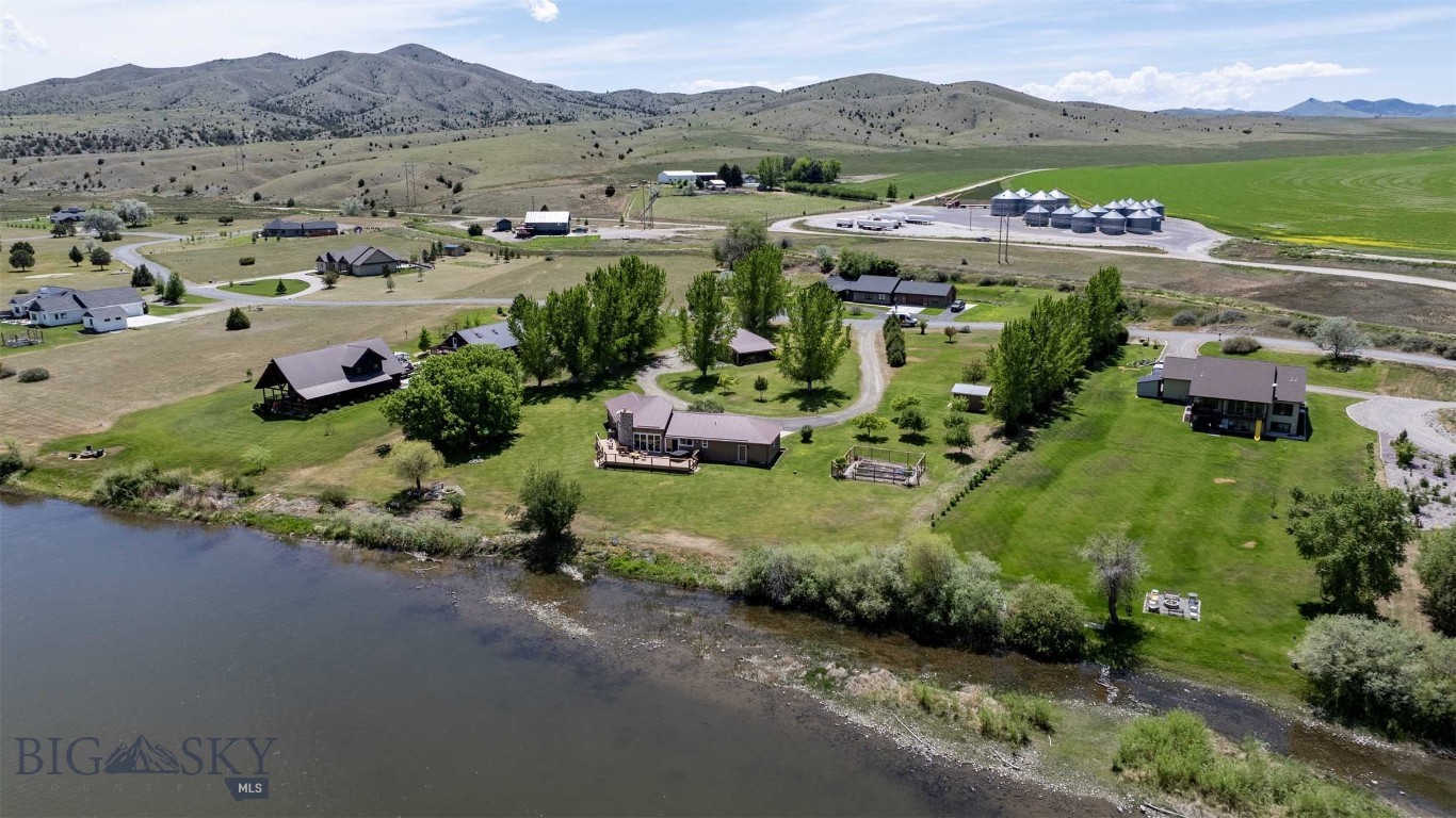 Missouri River Rendezvous - Residential