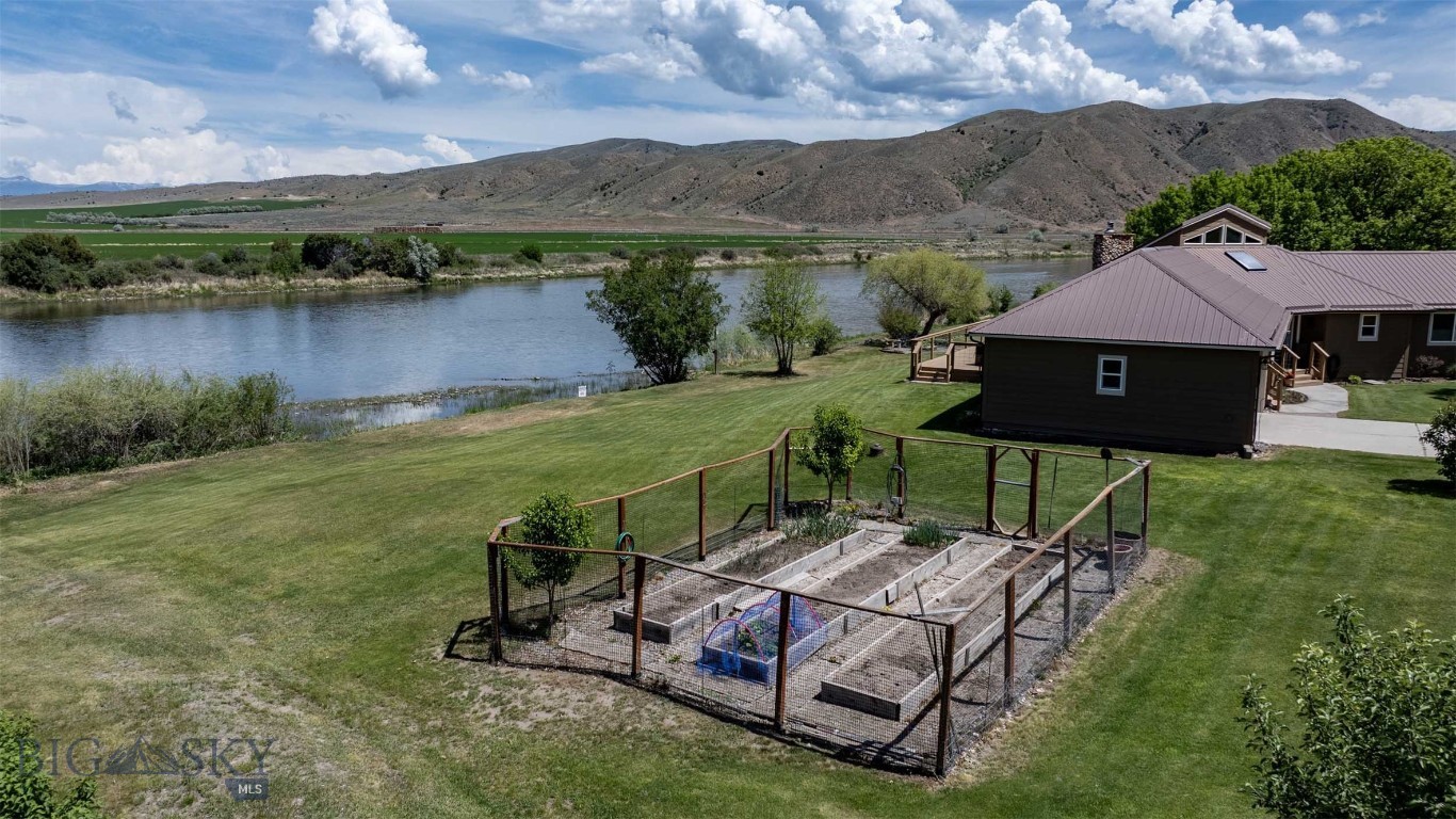 Missouri River Rendezvous - Residential