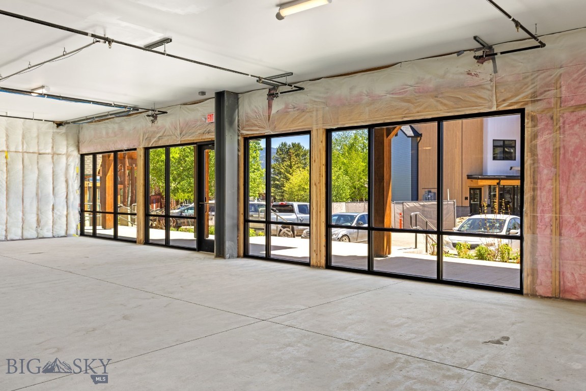 Blue Grouse Commercial Condo - Commercial Lease