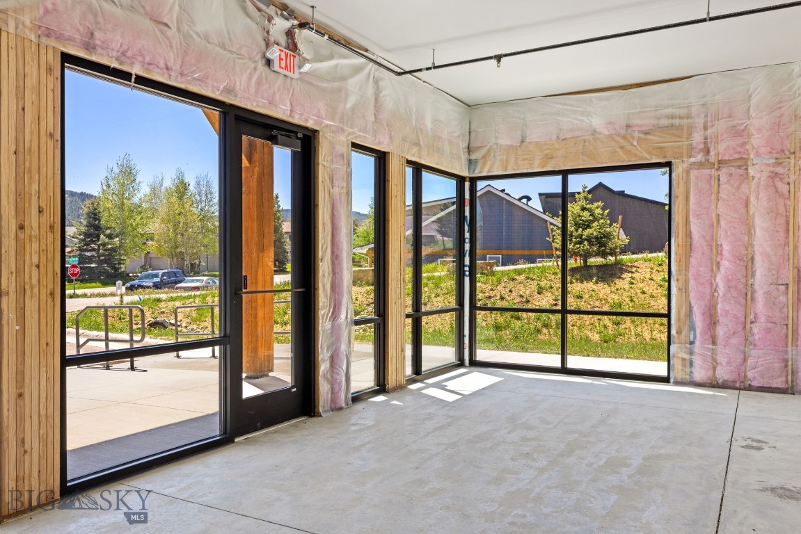 Blue Grouse Commercial Condo - Commercial Lease