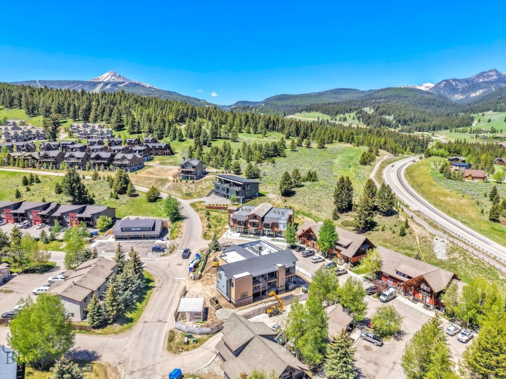 Blue Grouse Commercial Condo - Commercial Lease
