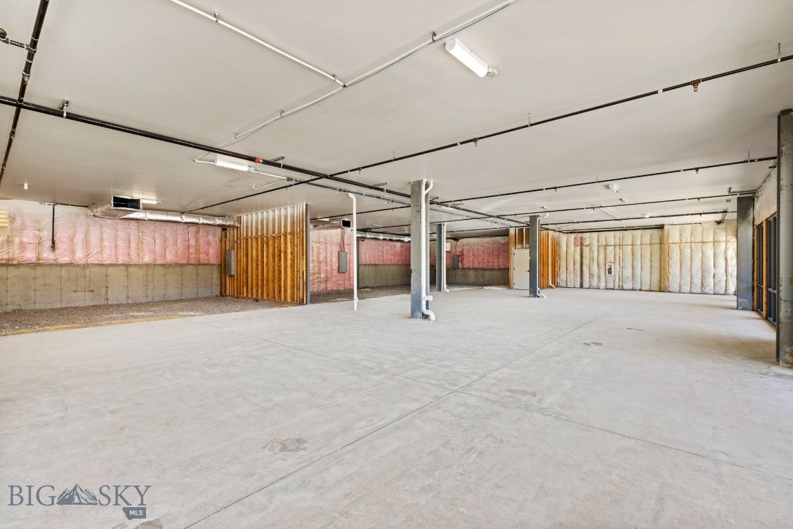 Blue Grouse Commercial Condo - Commercial Lease