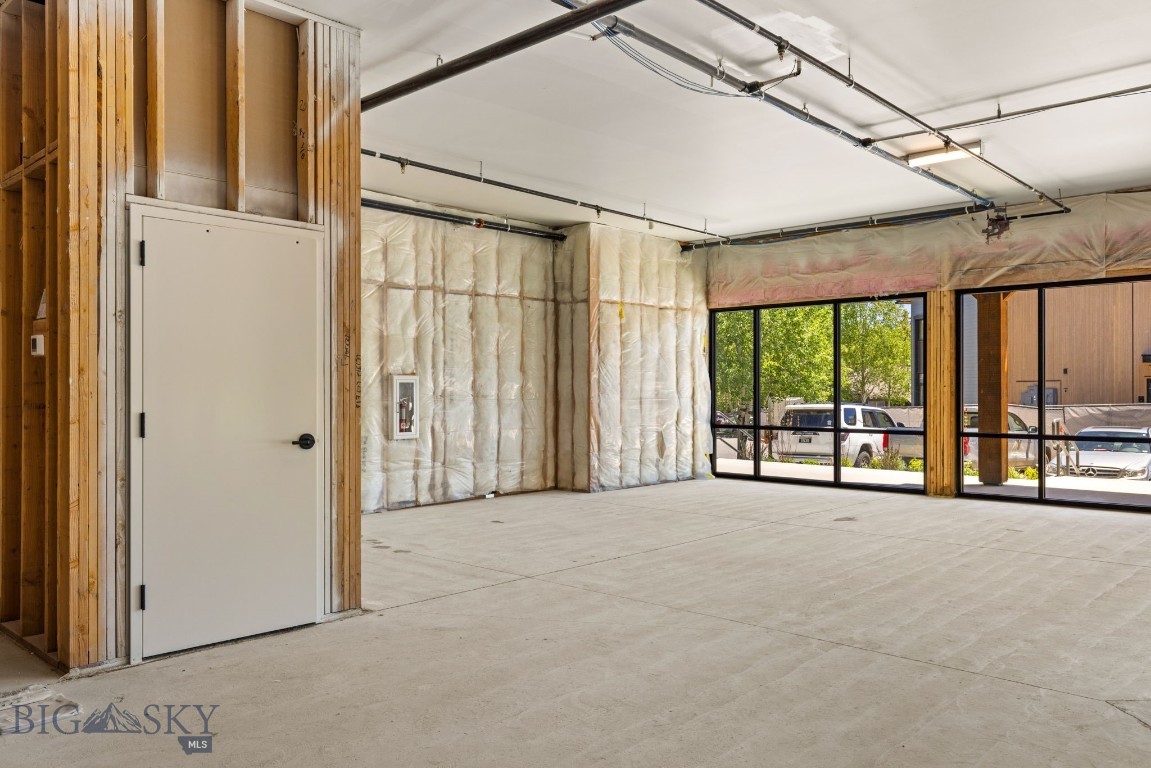 Blue Grouse Commercial Condo - Commercial Lease